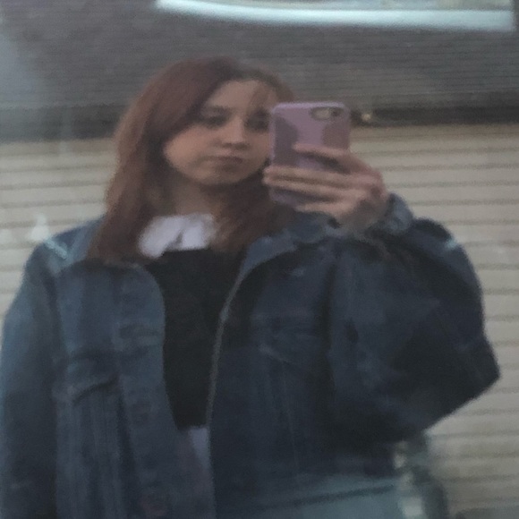 leilared